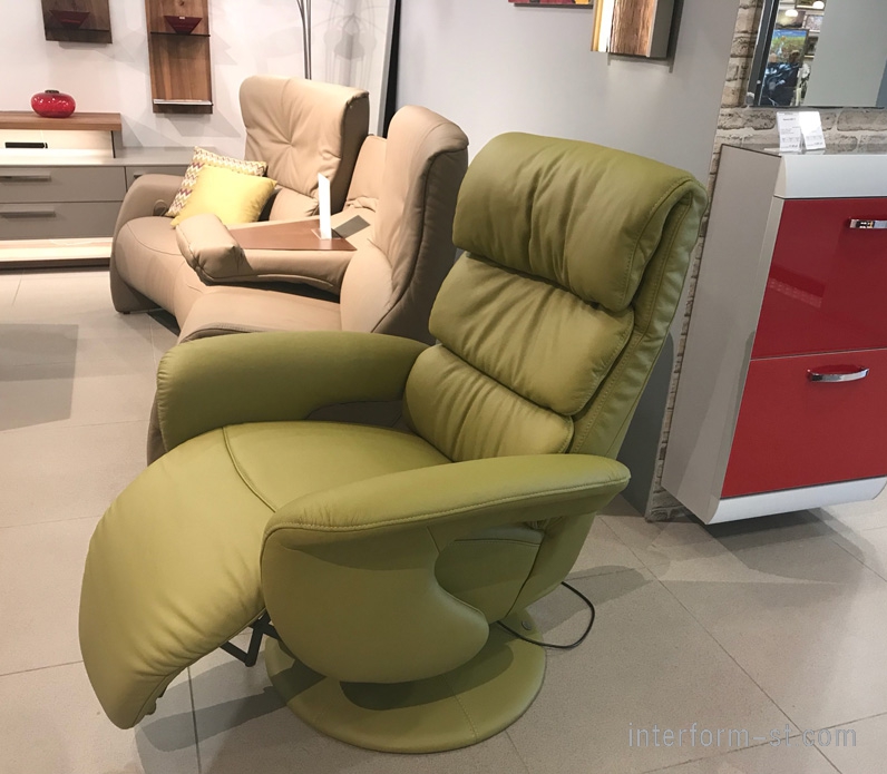 Немецкое кресло-реклайнер модель 7228 EASY SWING, HIMOLLA купить от фабрики HIMOLLA в компании Interform studio с доставкой по России