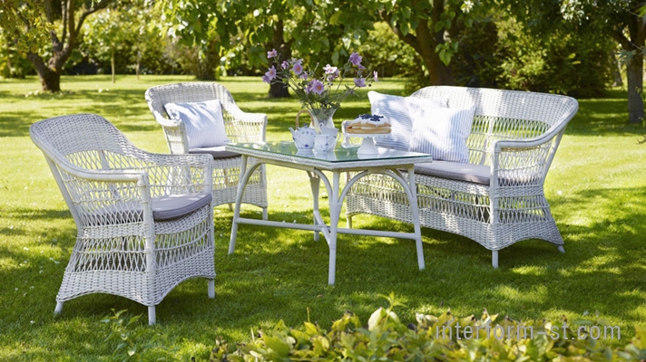 Мебель для улицы Sika, коллекция Georgia Garden, Charlot диван и кресла, стол Victoria купить от фабрики SIKA в компании Interform studio с доставкой по России