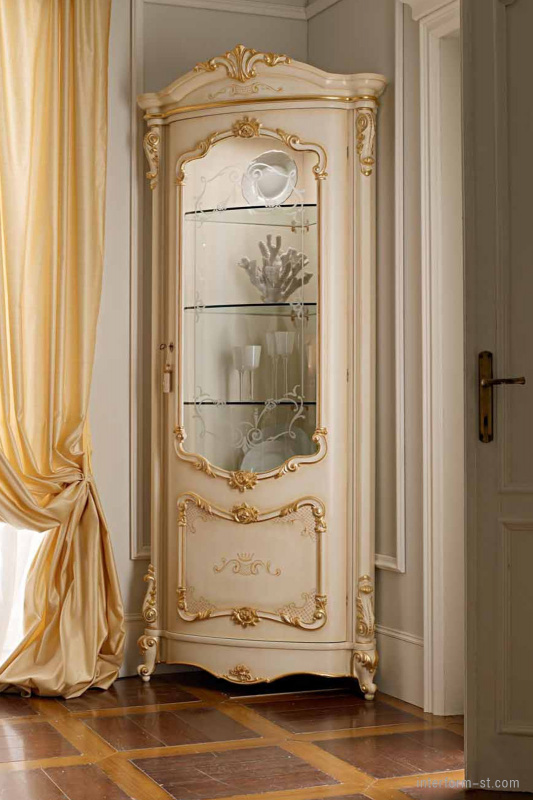 Гостиная ROYAL LIVING, AM GHEZZANI купить от фабрики ALBERTO E MARIO GHEZZANI в компании Interform studio с доставкой по России